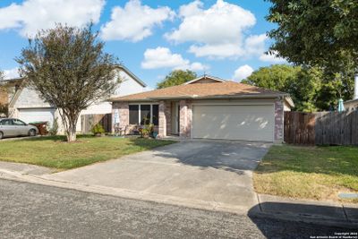 8334 Bent Meadow, House other with 3 bedrooms, 2 bathrooms and null parking in Converse TX | Image 2