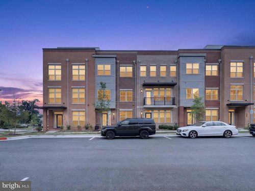3824 Tussica Way, FAIRFAX, VA, 22030-4314 | Card Image
