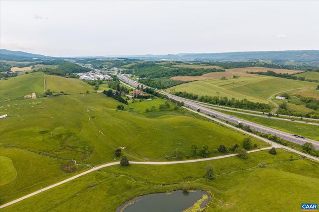 325 Factory Outlet Dr, House other with 5 bedrooms, 4 bathrooms and null parking in Max Meadows VA | Image 66