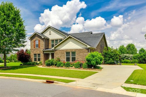 4220 Thames Cir, Fort Mill, SC, 29715-0140 | Card Image