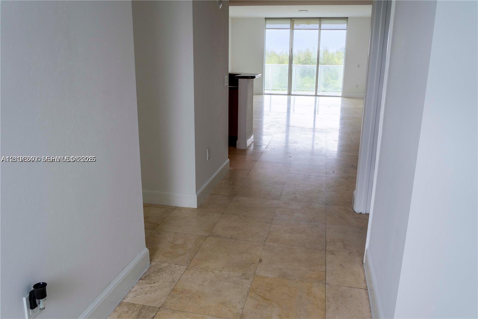 Residential Lease in North Miami 4