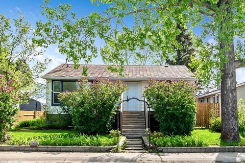 219 Royalties Crescent, Longview, AB, T0L1H0 | Card Image