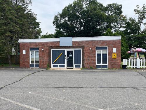 20 Church St, Ellington, CT, 06029-3302 | Card Image