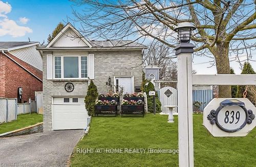 839 Mountain Ash Rd, Peterborough, ON, K9J8K2 | Card Image