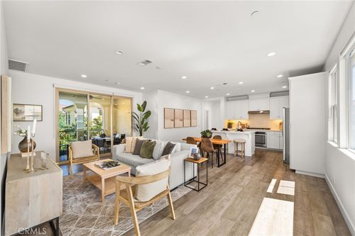 421 Maravilla Ln, Brea, CA, 92823-6390 | Card Image