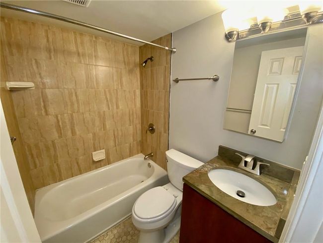 APT-2 - 4209 Clark Ave, Condo with 1 bedrooms, 1 bathrooms and null parking in Kansas City MO | Image 11