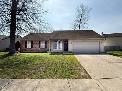 6350 Cooper Pointe Dr, Indianapolis, IN, 46268-5014 | Card Image