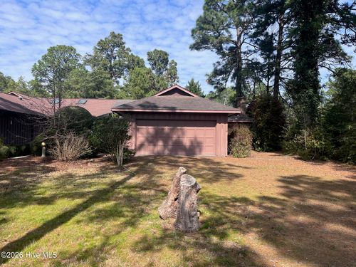 260 Fairway Dr, Pinehurst, NC, 28374-8287 | Card Image