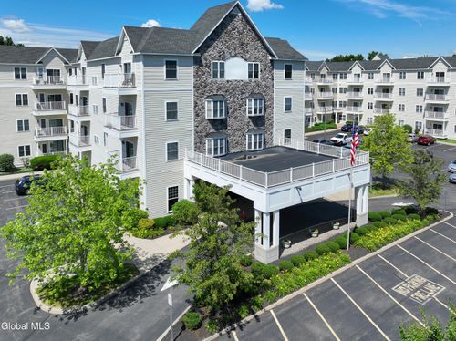 unit-335-8 Wall St, Clifton Park, NY, 12065-3927 | Card Image