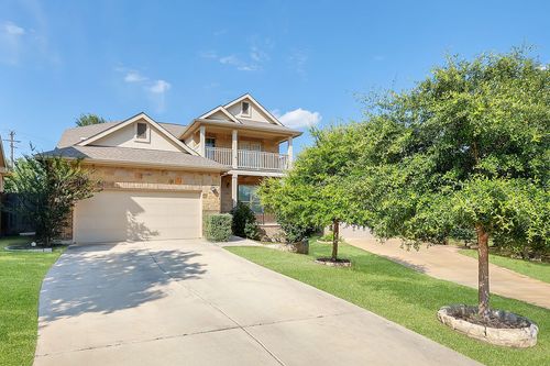 153 Crescent Heights Dr, Georgetown, TX, 78628-2158 | Card Image