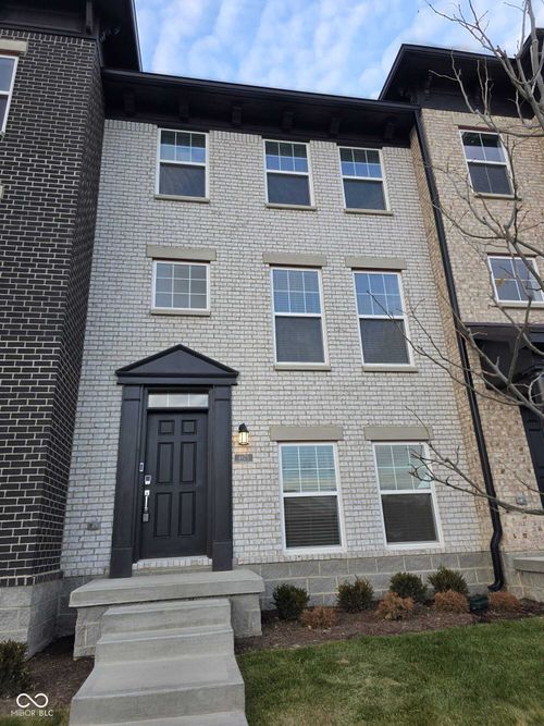 4875 Gilet Dr, Noblesville, IN, 46062-7914 | Card Image