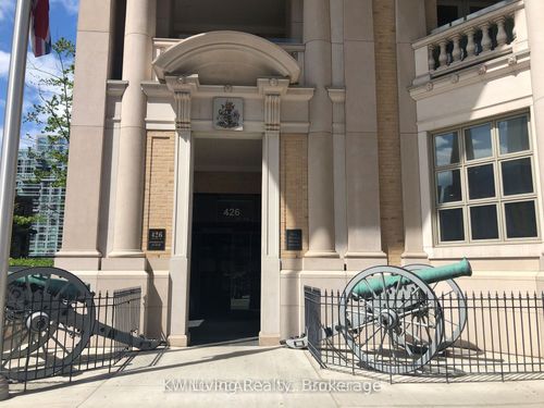 801-426 University Ave, Toronto, ON, M5G1S9 | Card Image