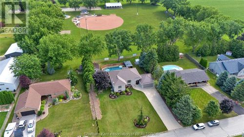 25619 Meadowbrook Lane, Grande Pointe, ON, N0P1S0 | Card Image