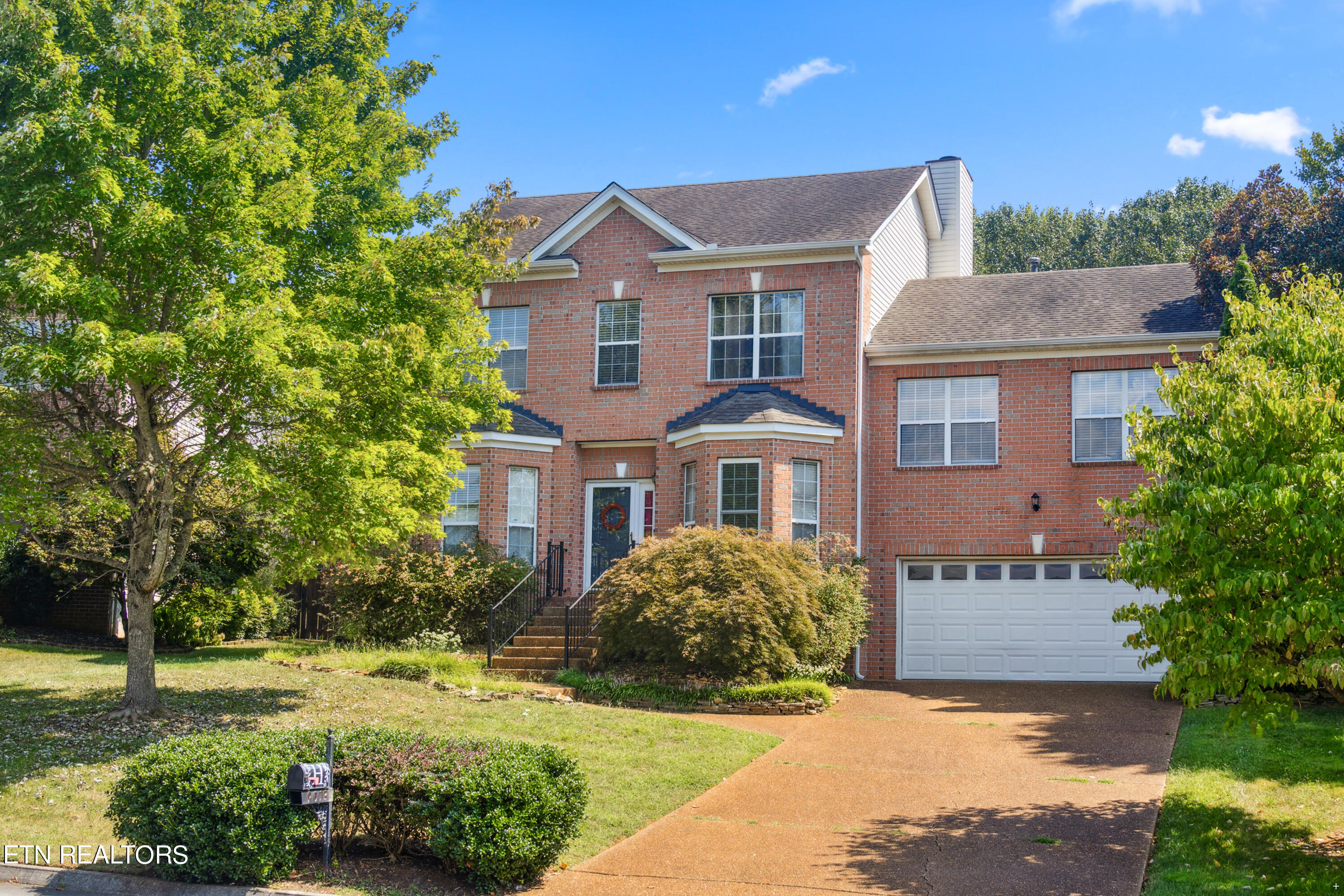 Roemeadow Ln, Knoxville, TN 37922