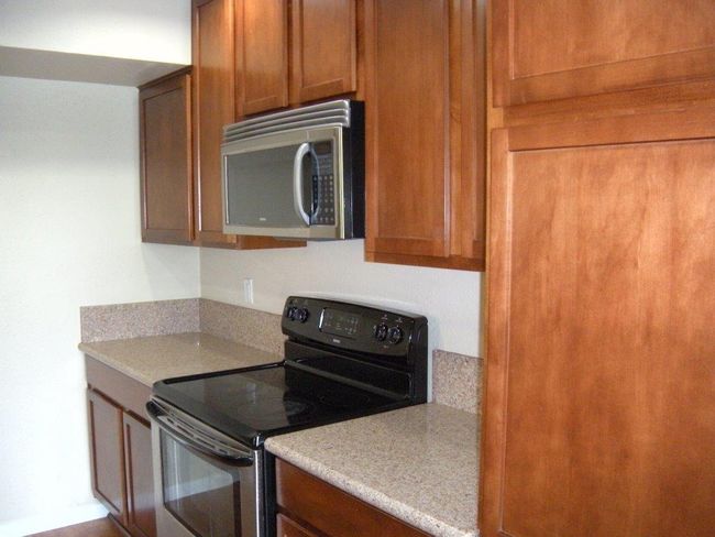 APT-225 - 2612 San Pedro St, Condo with 2 bedrooms, 2 bathrooms and 2 parking in Austin TX | Image 7