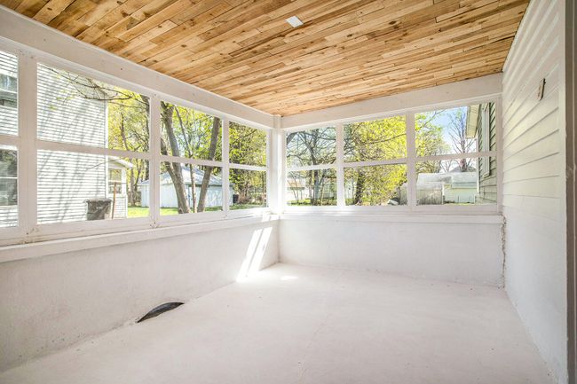porch | Image 13