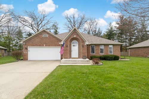 6-5041 Countess Dr, Columbus, IN, 47203-2817 | Card Image