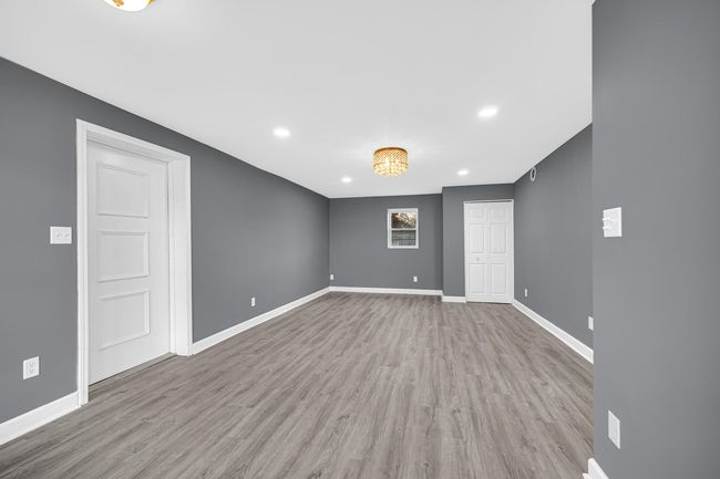 Suite A Living Room | Image 4