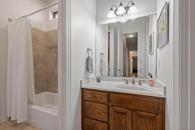 Jack & Jill bathroom provide ensuite functionality. | Image 25
