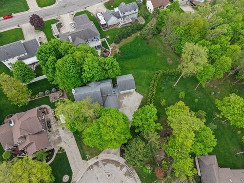 1312 Glenview Cir, Bellefontaine, OH, 43311-2749 | Card Image