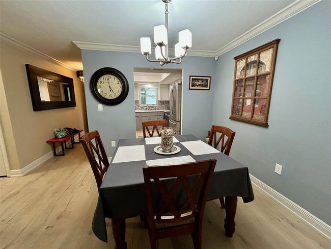 515 - 3272 Lake Bayshore Dr, Condo with 2 bedrooms, 2 bathrooms and null parking in BRADENTON FL | Image 8