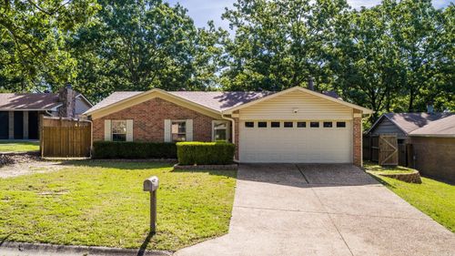 9100 Peach Tree Ln, Sherwood, AR, 72120-3900 | Card Image