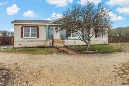 231 County Road 5635, Castroville, TX, 78009-1934 | Card Image