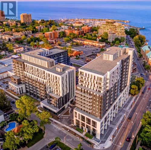 ao315-125 Bronte Road, Oakville (BR Bronte), ON, L6L3C1 | Card Image