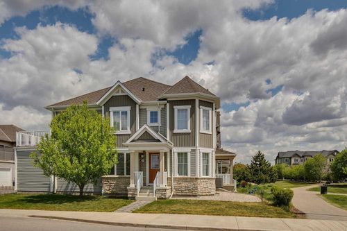 2 Windstone Lane Sw, Airdrie, AB, T4B0N7 | Card Image