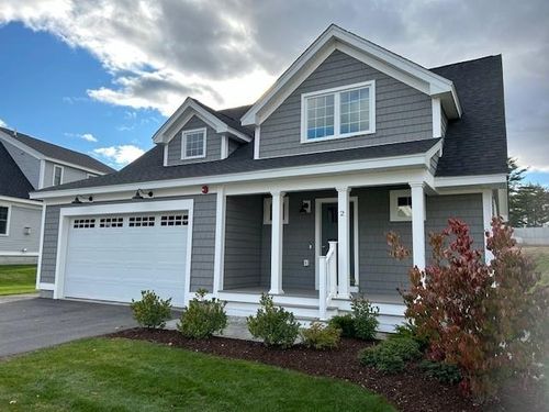 66-66 The Cliffs At Evergreen, Cliffside Drive, Auburn, NH, 03032 | Card Image