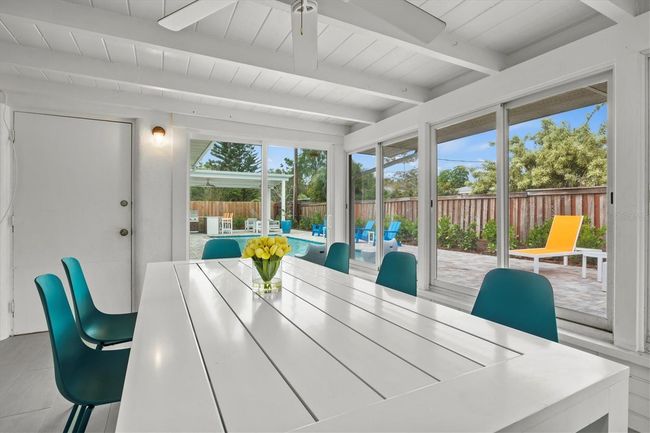 2473 Davis Blvd, House other with 3 bedrooms, 2 bathrooms and null parking in Sarasota FL | Image 27