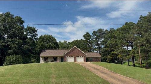 597 West Dr, Munford, TN, 38058-6617 | Card Image