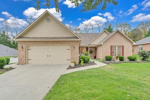 1523 Rosewalk Ln, Roanoke, VA, 24014-7200 | Card Image