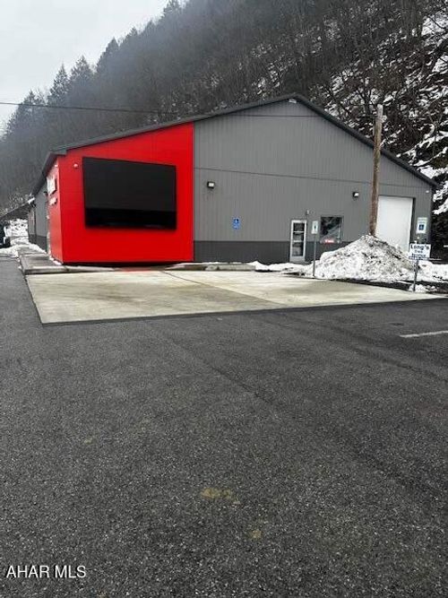 9746 William Penn Hwy, Huntingdon, PA, 16652-7261 | Card Image