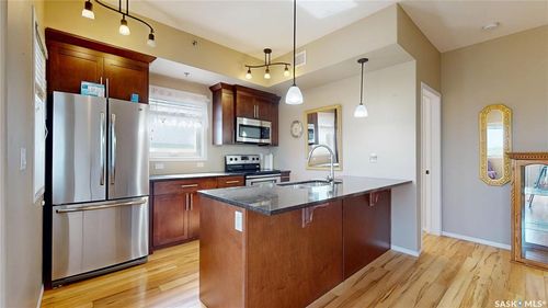 415-1220 Blackfoot Drive, Regina, SK, S4S6T2 | Card Image