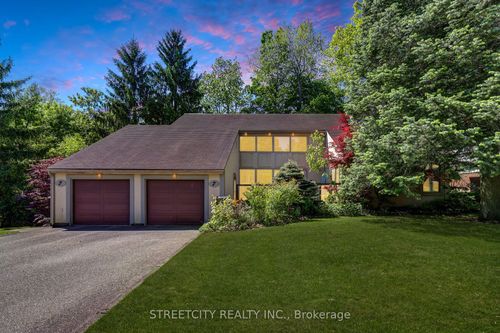 7 Thistle Crt, Tillsonburg, ON, N4G2S8 | Card Image