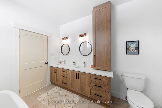 141 3 Mile Lake Rd, House other with 3 bedrooms, 2 bathrooms and 10 parking in Katrine ON | Image 21