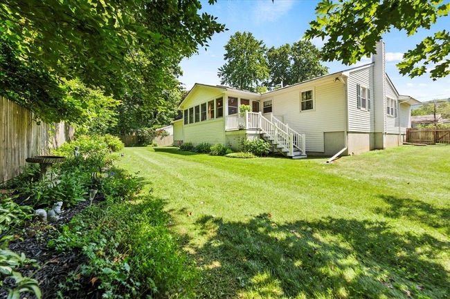 8 Center St, House other with 4 bedrooms, 3 bathrooms and null parking in Bennington VT | Image 29