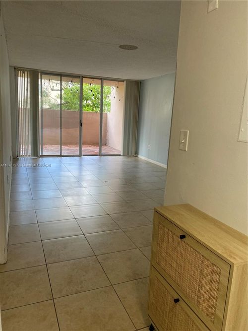 apt-103-10625 Sw 112th Ave, Miami, FL, 33176-8219 | Card Image