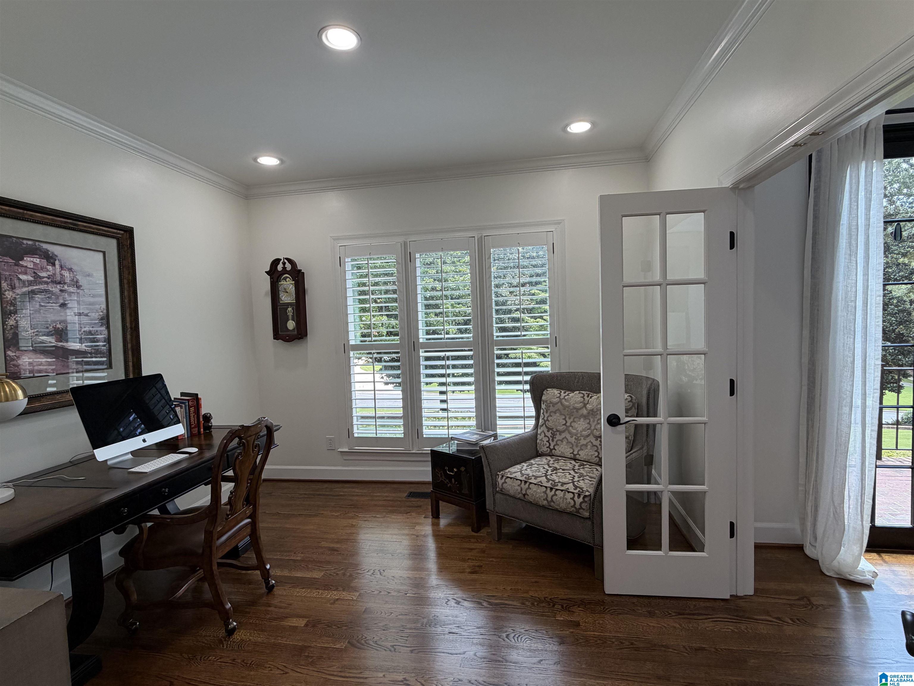 Residential in HOOVER 4