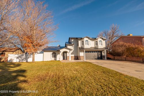 46 Road 6050, Farmington, NM, 87401-9607 | Card Image