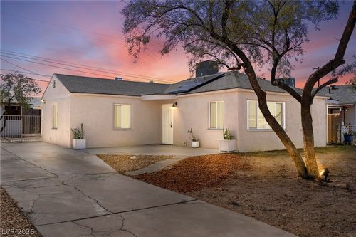 125 Cedar St, Henderson, NV, 89015-6306 | Card Image