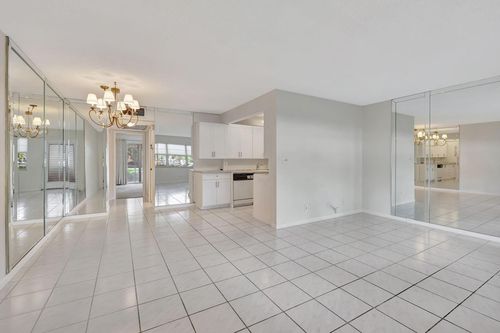 apt-h1-4302 Martinique Cir, Coconut Creek, FL, 33066-1422 | Card Image