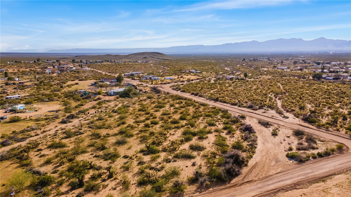 Land in Golden Valley