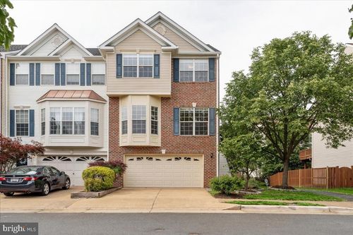 6620 Hunter Creek Ln, ALEXANDRIA, VA, 22315-6054 | Card Image