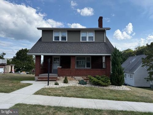 1223 25th Ave, Altoona, PA, 16601-2925 | Card Image