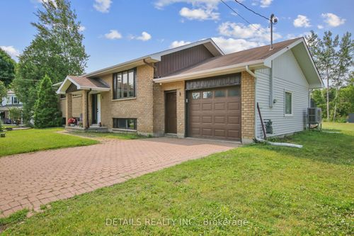 2708 Bekkers Crt, Metcalfe, ON, K0A2P0 | Card Image
