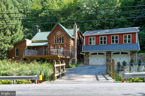 674 Bull Run Rd, WRIGHTSVILLE, PA, 17368-9042 | Card Image