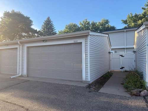 7608 Hampshire Ave N, Brooklyn Park, MN, 55428-1457 | Card Image