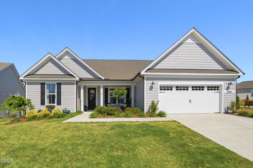 2009 Flycatcher Ln, Fuquay-Varina, NC, 27526-3347 | Card Image